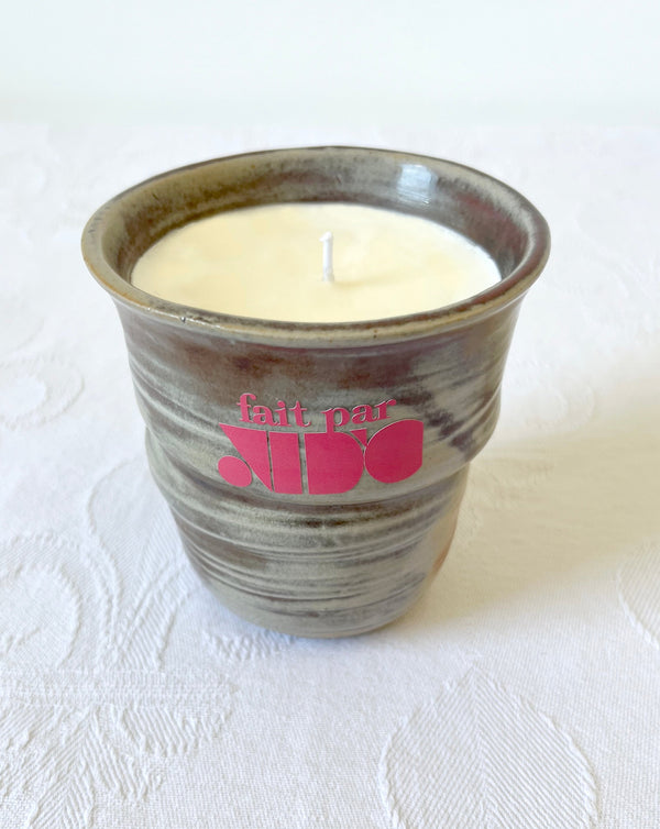 MONIQUE MEDIUM CANDLE