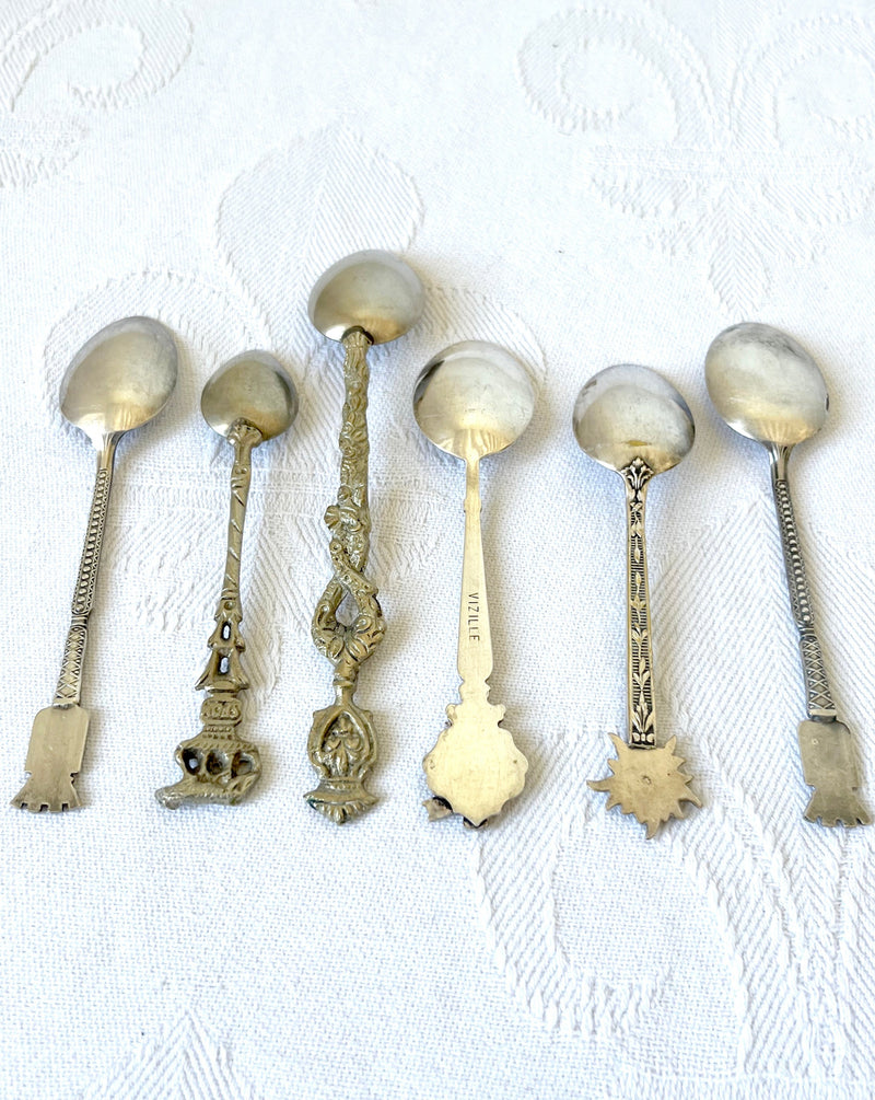 INTERNATIONAL DEMITASSE COFFEE SPOONS SET OF 6