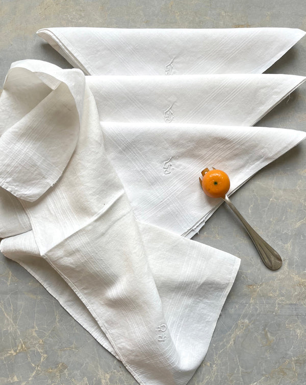 LINEN NAPKINS WHITE SET OF 4