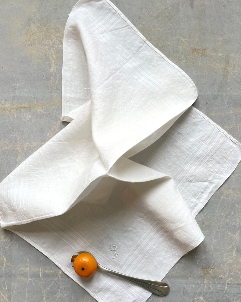 LINEN NAPKINS WHITE SET OF 4